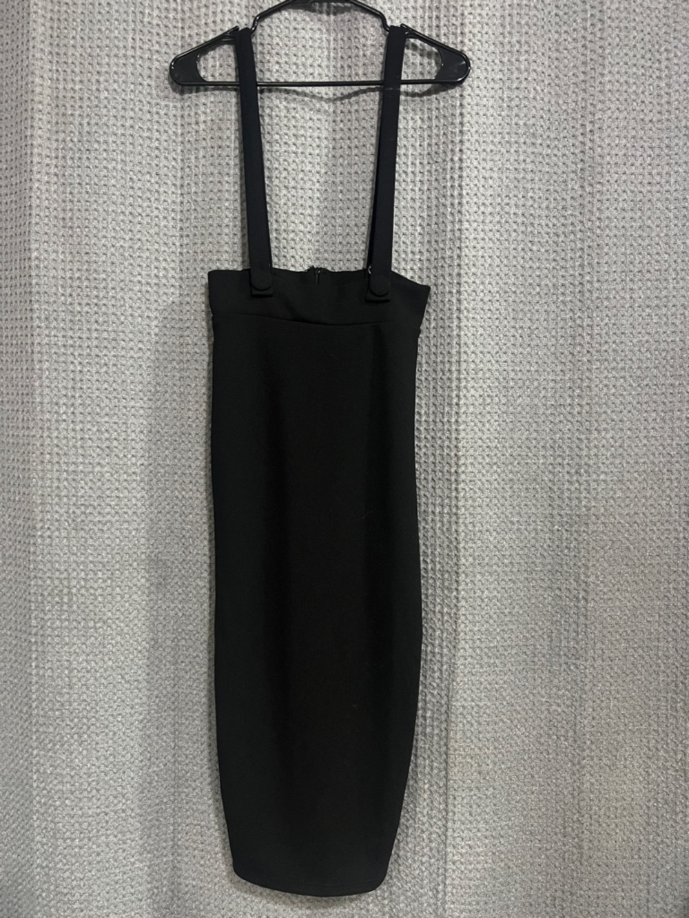 🖤Black Midi Skirt with Adjustable Suspender Straps- Super Cute! 🖤